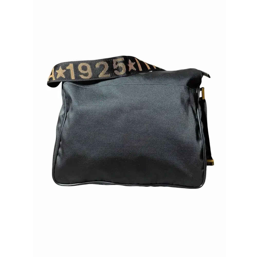 Fendi Messenger Bag AUTHENTIC Black Shoulder Crossbody Nylon EXCELLENT Condit
